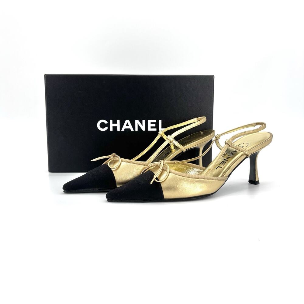 Vintage Chanel CC Logo Bow Cap Toe Slingback Pumps 37 - Picture 2 of 9